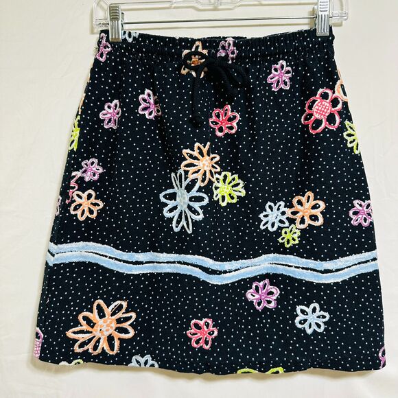 On White Women's Cotton Floral/Polka Dot Mini Skirt Size M Drawstring Waist - Picture 1 of 4